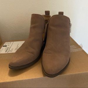 American Eagle Ankle Boots